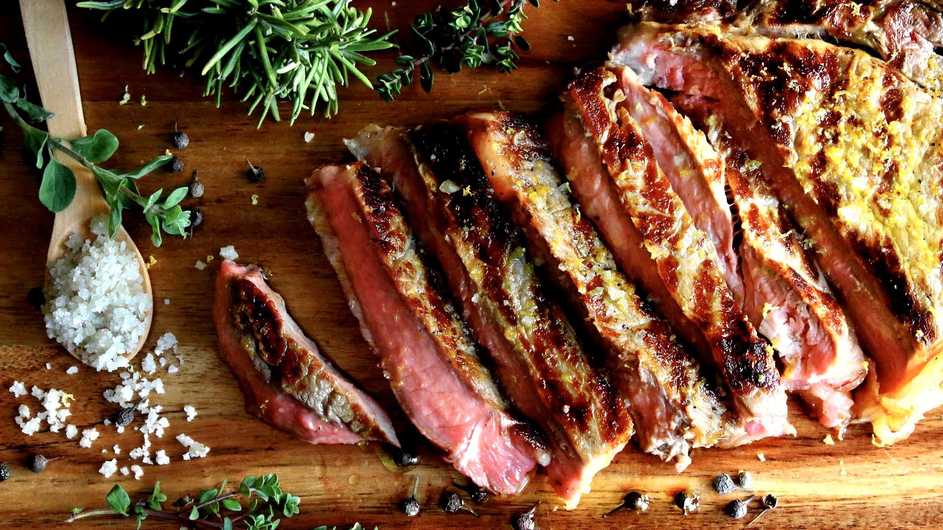 Lemon-Grilled Steak