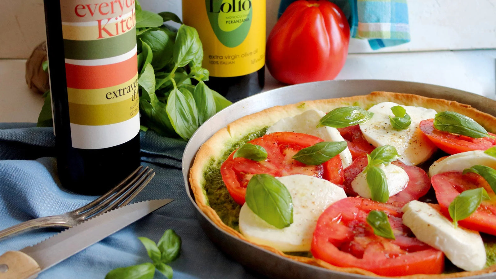 Unforgettable Pesto and Caprese Pie